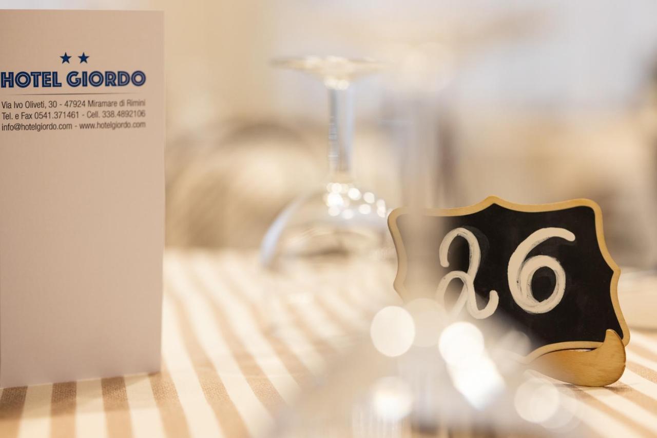 Hotel Giordo Ріміні Екстер'єр фото