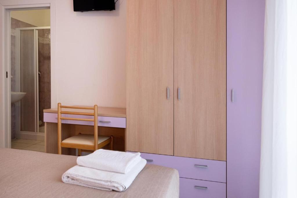 Hotel Giordo Ріміні Екстер'єр фото